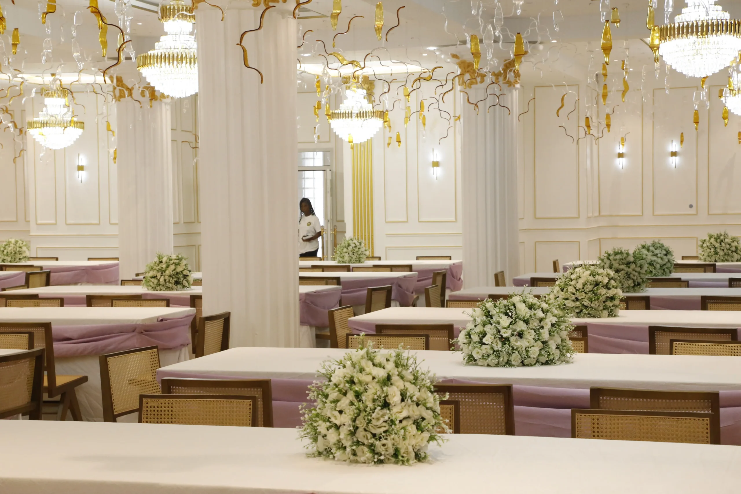 Image gallery marquee